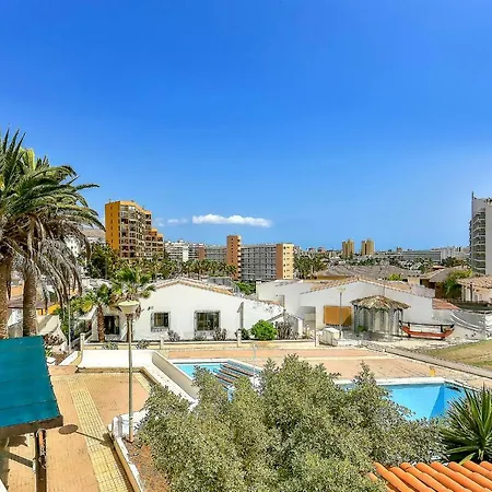 One Bedroom Las Flores Apartman *