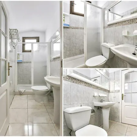 One Bedroom Las Flores *